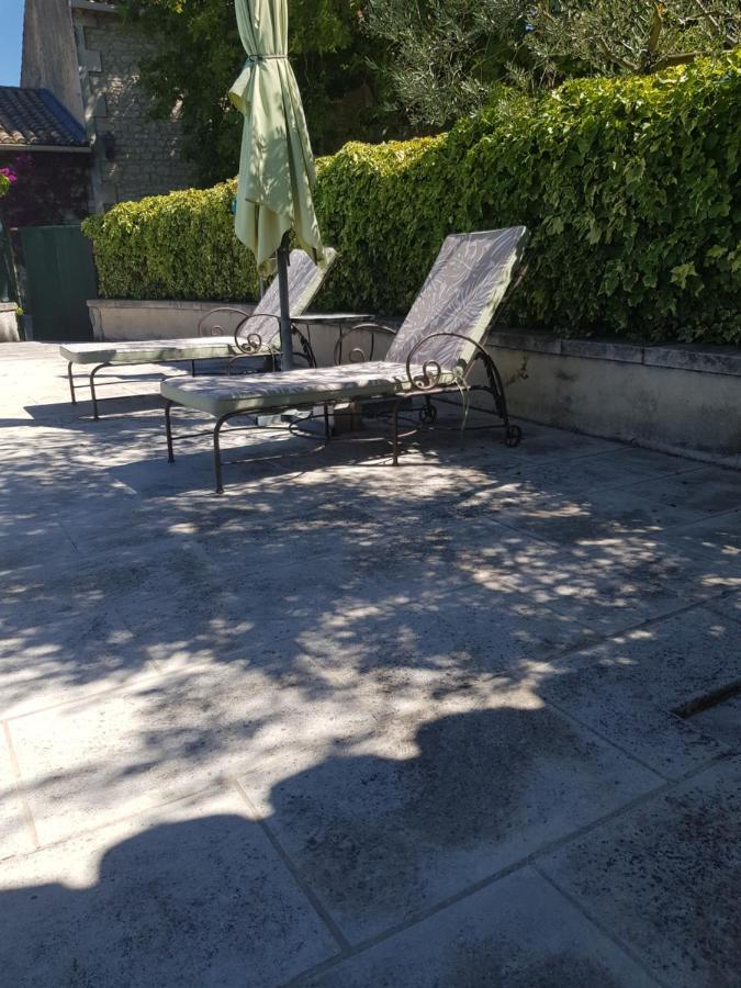 Appartement 2 Pers Avec Acces Piscine Saint-Rémy-de-Provence Eksteriør billede